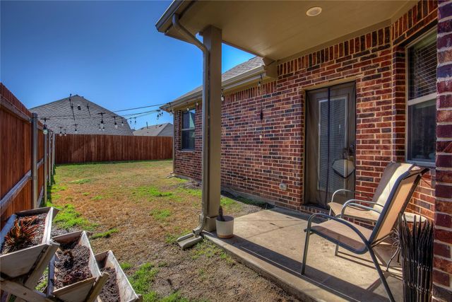 3916 Ford Drive, Heartland, TX 75126