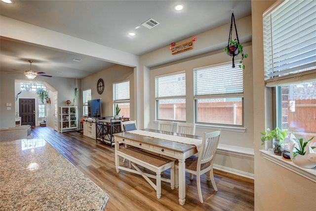 3916 Ford Drive, Heartland, TX 75126
