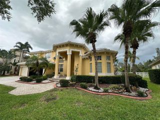 16707 NW 20th St, Pembroke Pines, FL 33028