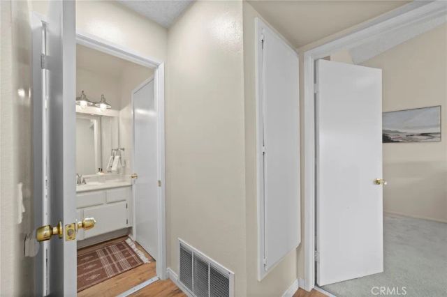 824 N Pasadena Avenue 31, Azusa, CA 91702