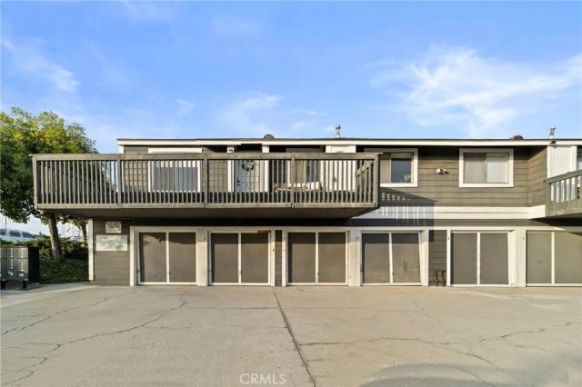 824 N Pasadena Avenue 31, Azusa, CA 91702