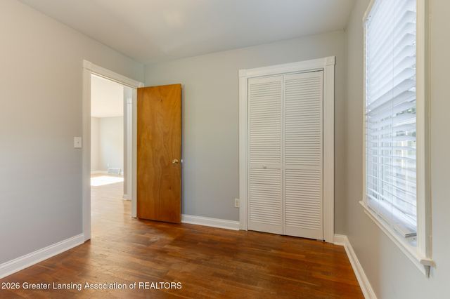 2711 Forest Avenue, Lansing, MI 48910
