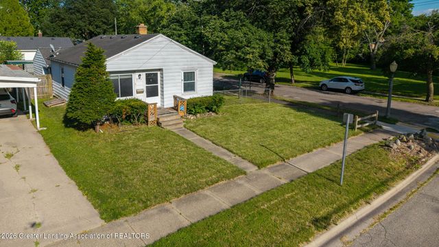 2711 Forest Avenue, Lansing, MI 48910