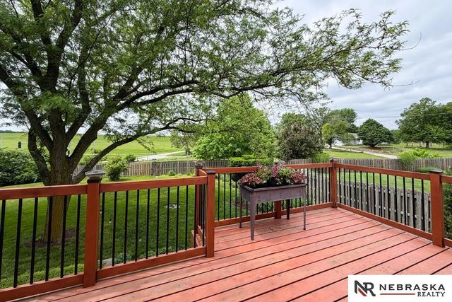 3924 S 155th Street, Omaha, NE 68144