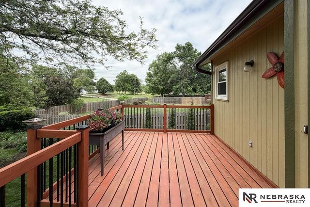3924 S 155th Street, Omaha, NE 68144