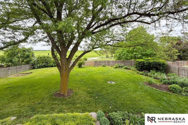 3924 S 155th Street, Omaha, NE 68144