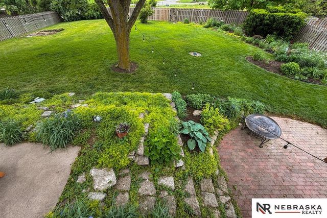 3924 S 155th Street, Omaha, NE 68144