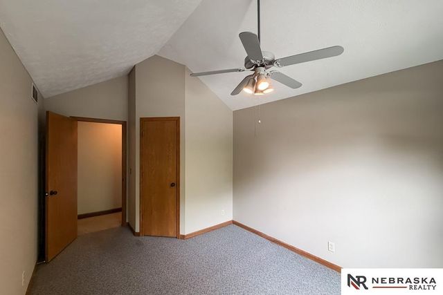 3924 S 155th Street, Omaha, NE 68144