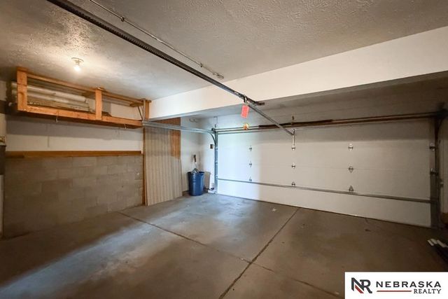 3924 S 155th Street, Omaha, NE 68144
