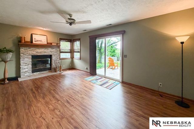 3924 S 155th Street, Omaha, NE 68144