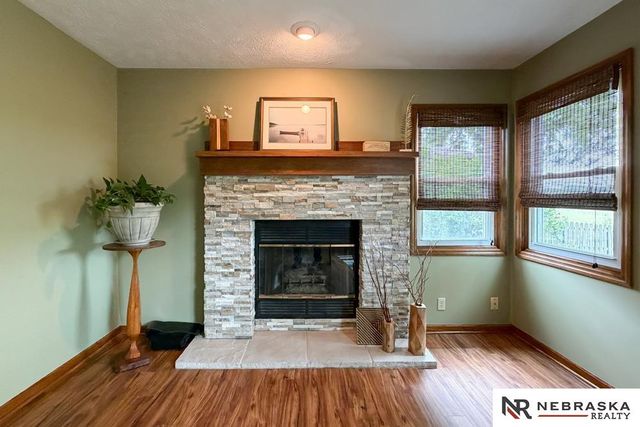 3924 S 155th Street, Omaha, NE 68144