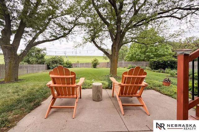 3924 S 155th Street, Omaha, NE 68144