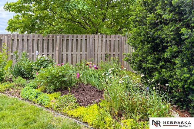 3924 S 155th Street, Omaha, NE 68144