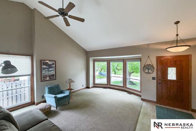 3924 S 155th Street, Omaha, NE 68144