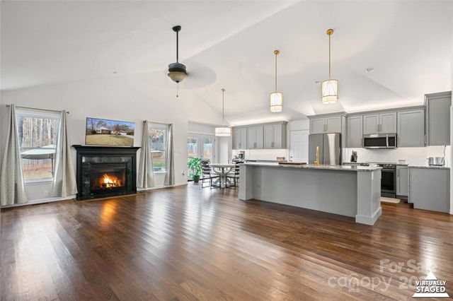 3973 Huntington Court, Denver, NC 28037