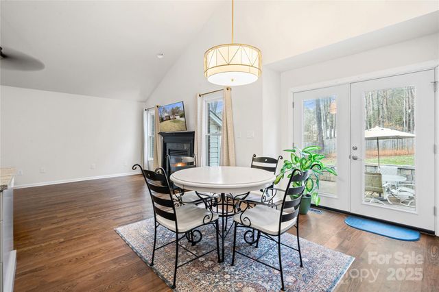 3973 Huntington Court, Denver, NC 28037