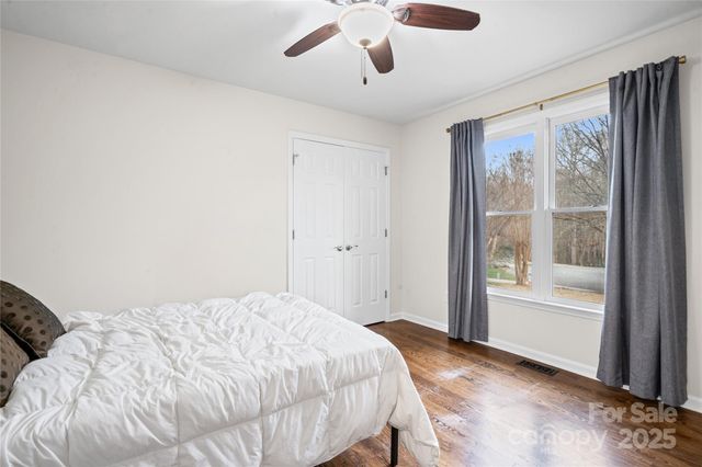 3973 Huntington Court, Denver, NC 28037