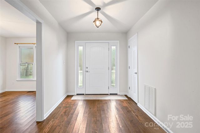 3973 Huntington Court, Denver, NC 28037