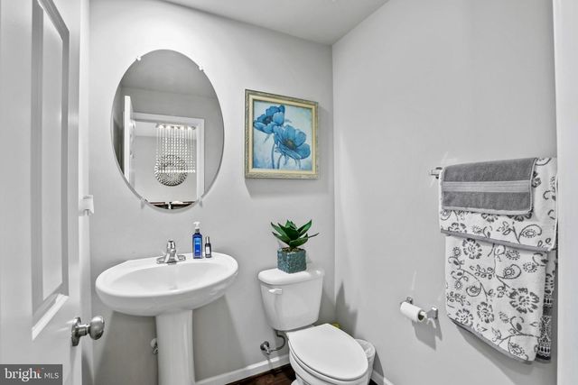 21077 ASHBURN HEIGHTS DR, Ashburn, VA 20148