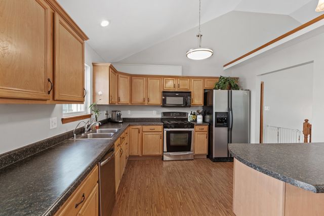 2715 Palladin Circle, Portage, IN 46368