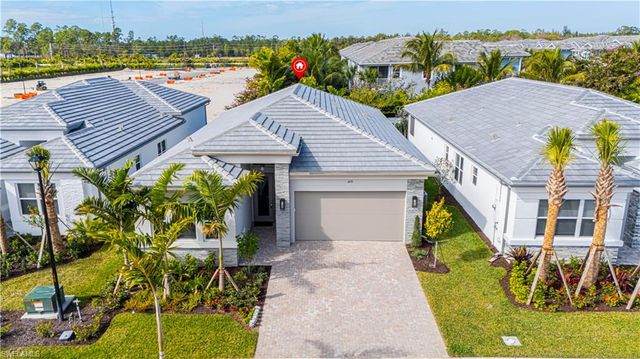 2691 Ridgecrest PL, Naples, FL 34112