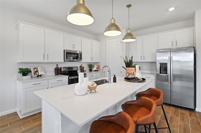 5319 SPRING MAIDEN CIRCLE, Apollo Beach, FL 33572