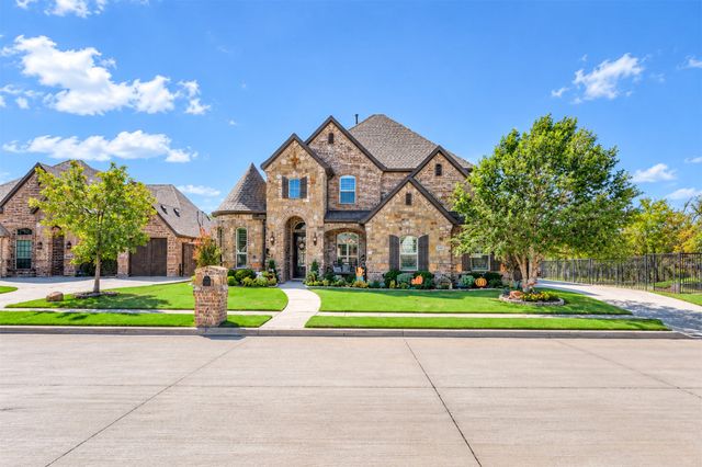 9100 Northampton Drive, North Richland Hills, TX 76182