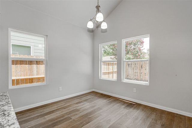 2511 Birdell Court, Fort Worth, TX 76105