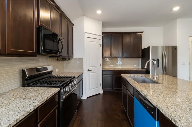 7407 Grenadine Bloom BND, Del Valle, TX 78617