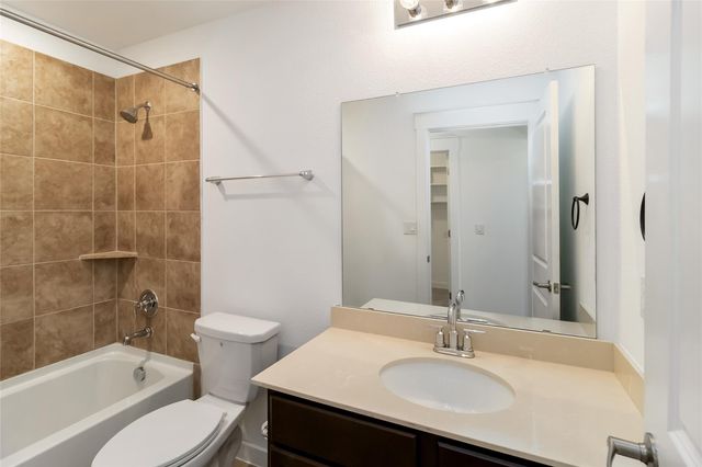 7407 Grenadine Bloom BND, Del Valle, TX 78617