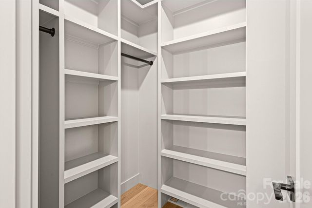 10 Overlook Place, Asheville, NC 28803