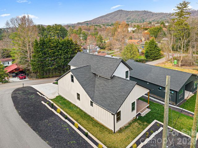 10 Overlook Place, Asheville, NC 28803