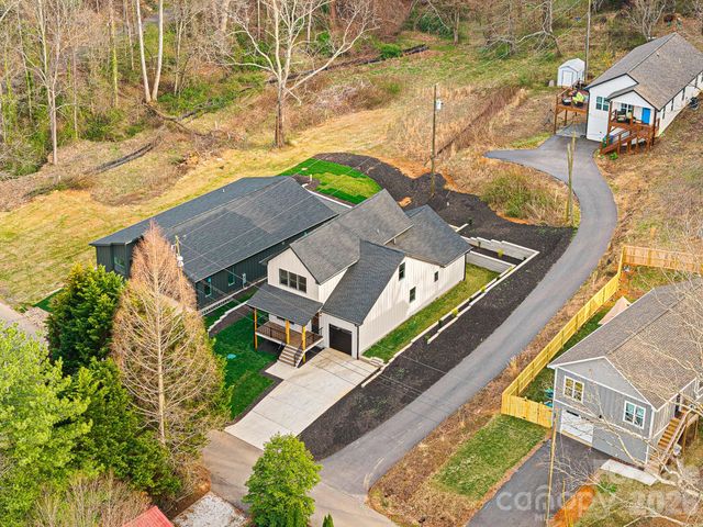 10 Overlook Place, Asheville, NC 28803