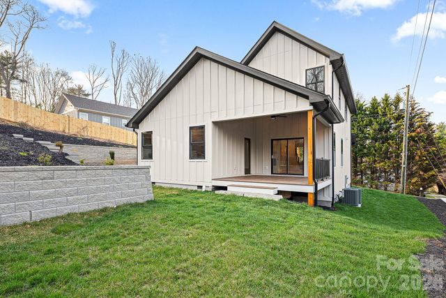 10 Overlook Place, Asheville, NC 28803