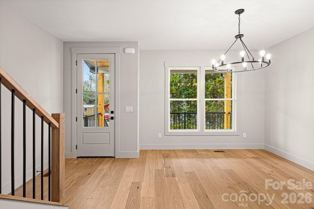 10 Overlook Place, Asheville, NC 28803