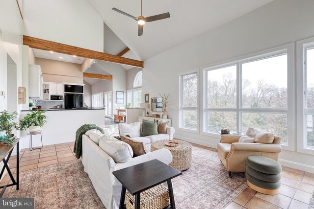 15701 HOME RD, Sparks Glencoe, MD 21152