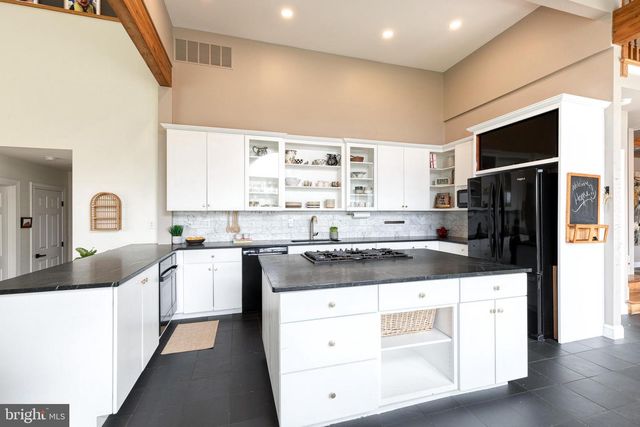 15701 HOME RD, Sparks Glencoe, MD 21152