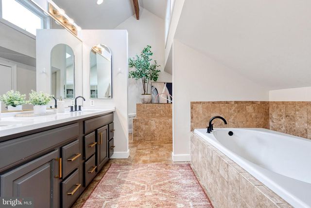 15701 HOME RD, Sparks Glencoe, MD 21152