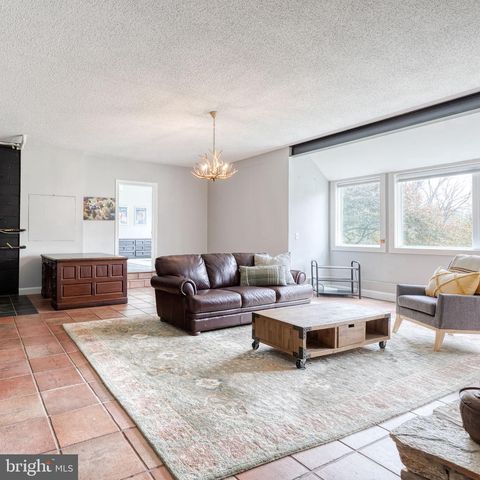 15701 HOME RD, Sparks Glencoe, MD 21152