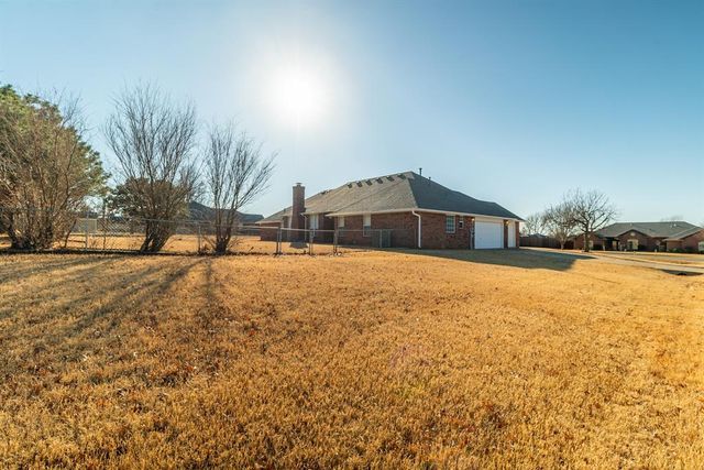 7204 Niblick Way, Edmond, OK 73025