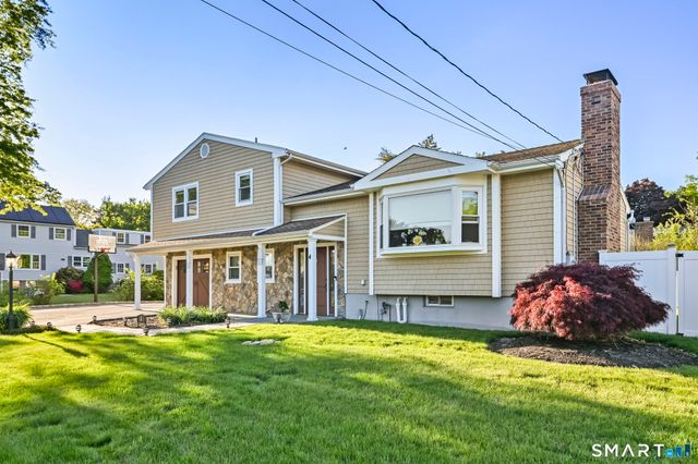 4 Dairy Farm Road, Norwalk, CT 06851