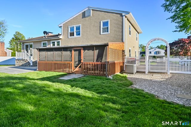 4 Dairy Farm Road, Norwalk, CT 06851
