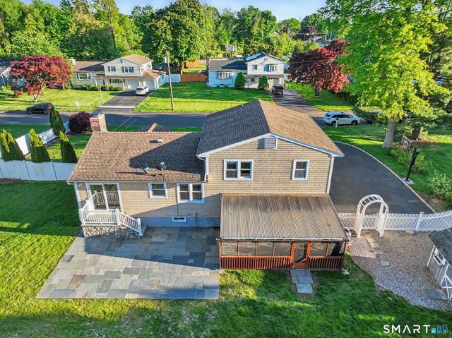 4 Dairy Farm Road, Norwalk, CT 06851
