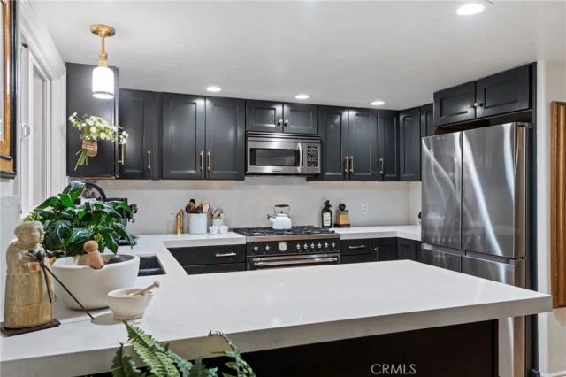 150 Marshall Road, Lake Arrowhead, CA 92352