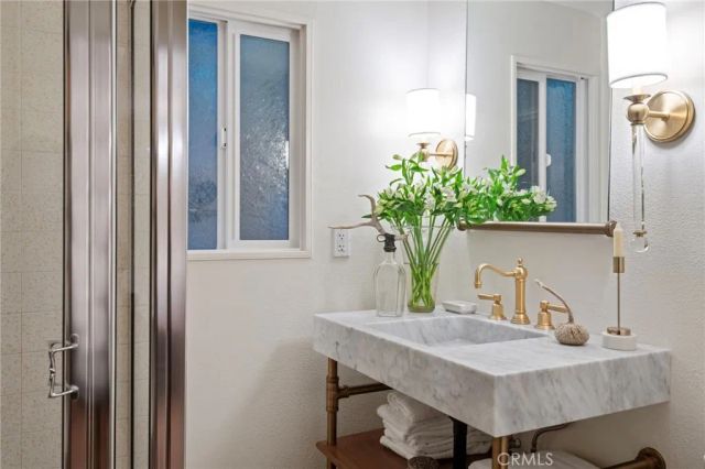 150 Marshall Road, Lake Arrowhead, CA 92352