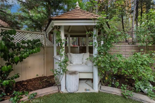 150 Marshall Road, Lake Arrowhead, CA 92352