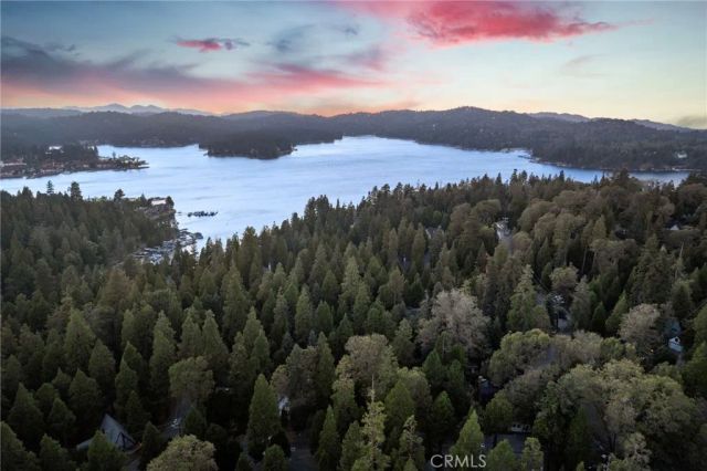 150 Marshall Road, Lake Arrowhead, CA 92352