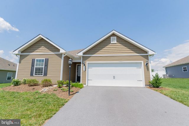 72 CASSATT LN, Martinsburg, WV 25401