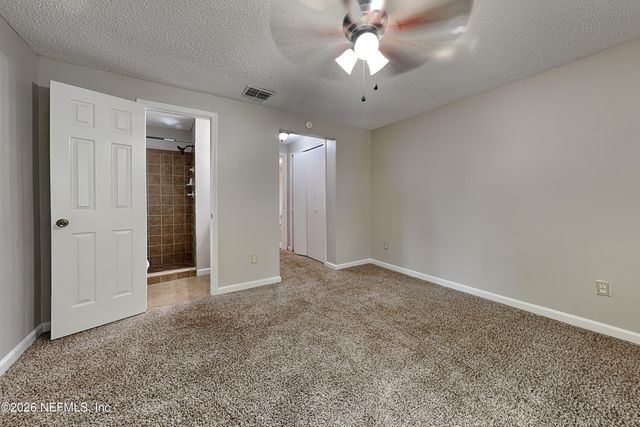 2626 PINEWOOD Boulevard S, Middleburg, FL 32068