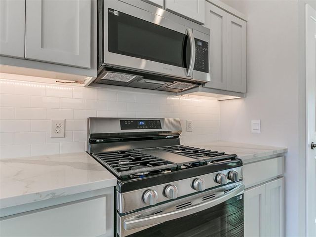 1113 SW 139th Terrace, Oklahoma City, OK 73170